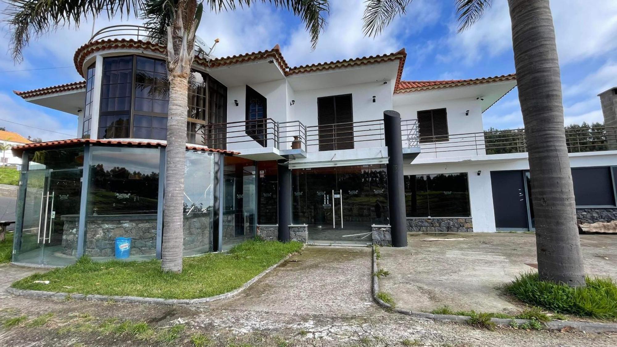 Hollywood Villa Campanário Exterior photo